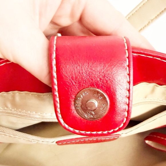 Nine West Red Vegan Leather Purse with Contrasting Cream at Handles - Picture 7 of 12